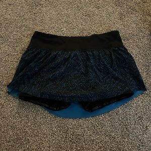 ❗️RARE❗️ Lululemon skirt with built in shorts